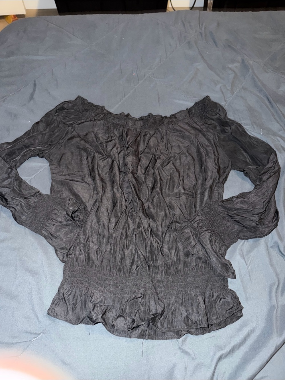Women's Off-Shoulder Smocked Waist Long-Sleeve Top - Black